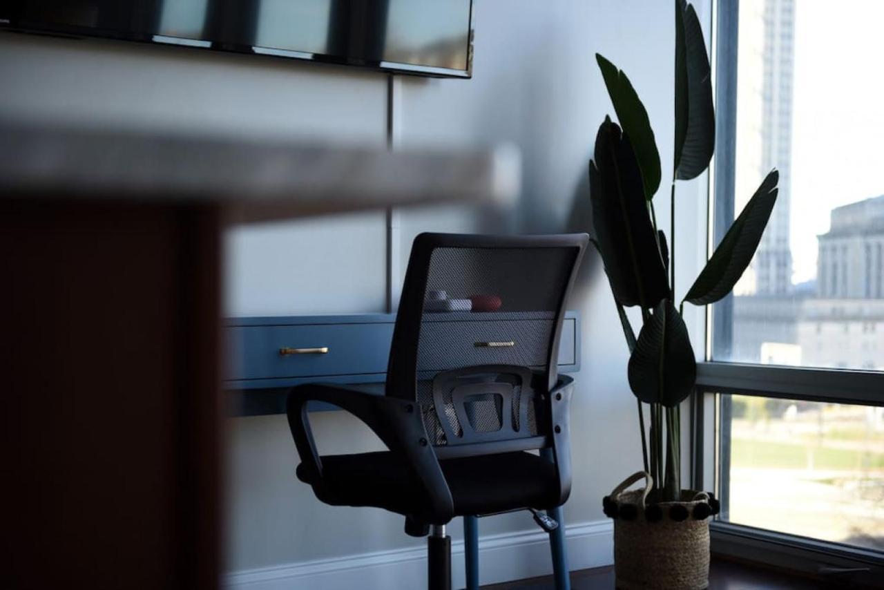 Hostwise Stays - The Washington At Chatham - Free Parking, Private Gym, Skyline Views! Pittsburgh Dış mekan fotoğraf