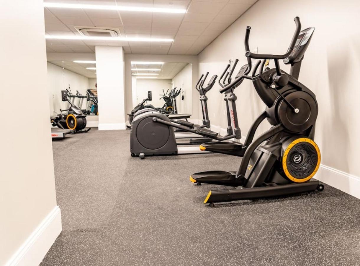 Hostwise Stays - The Washington At Chatham - Free Parking, Private Gym, Skyline Views! Pittsburgh Dış mekan fotoğraf